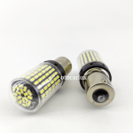 امپ فندقی تک‌کنتاکت 144 تایی کنباس‌دار برند SAM، دارای چیپ‌های SMD پرنور با نور یکنواخت، مناسب برای چراغ ترمز، دنده‌عقب و راهنما، در رنگ‌های سفید، نارنجی و قرمز.